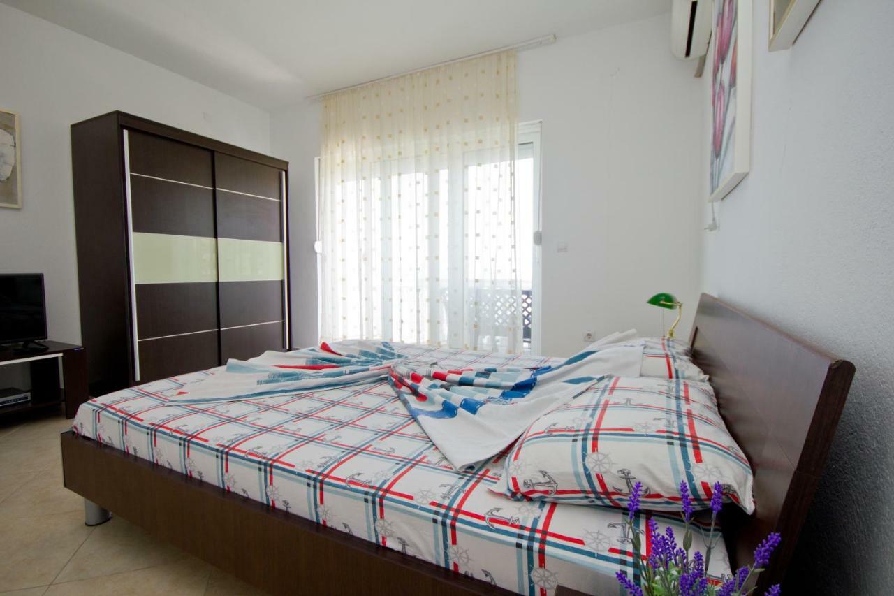 Apartments Dora Dobra Voda Exterior photo