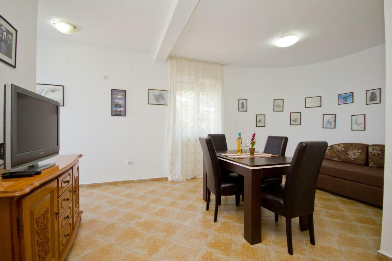 Apartments Dora Dobra Voda Exterior photo