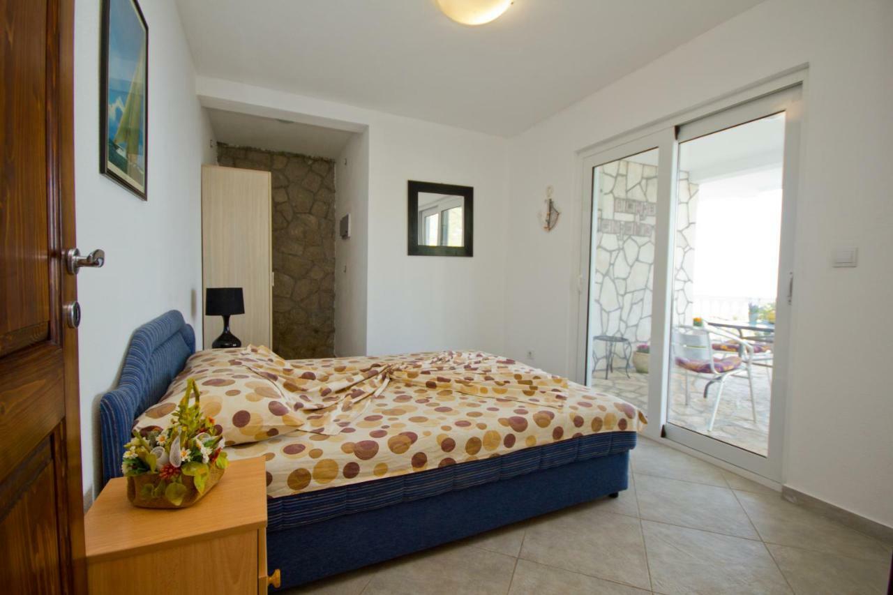 Apartments Dora Dobra Voda Exterior photo