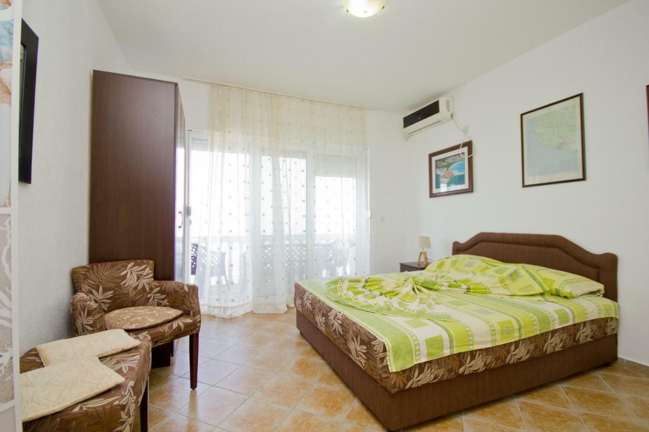 Apartments Dora Dobra Voda Exterior photo
